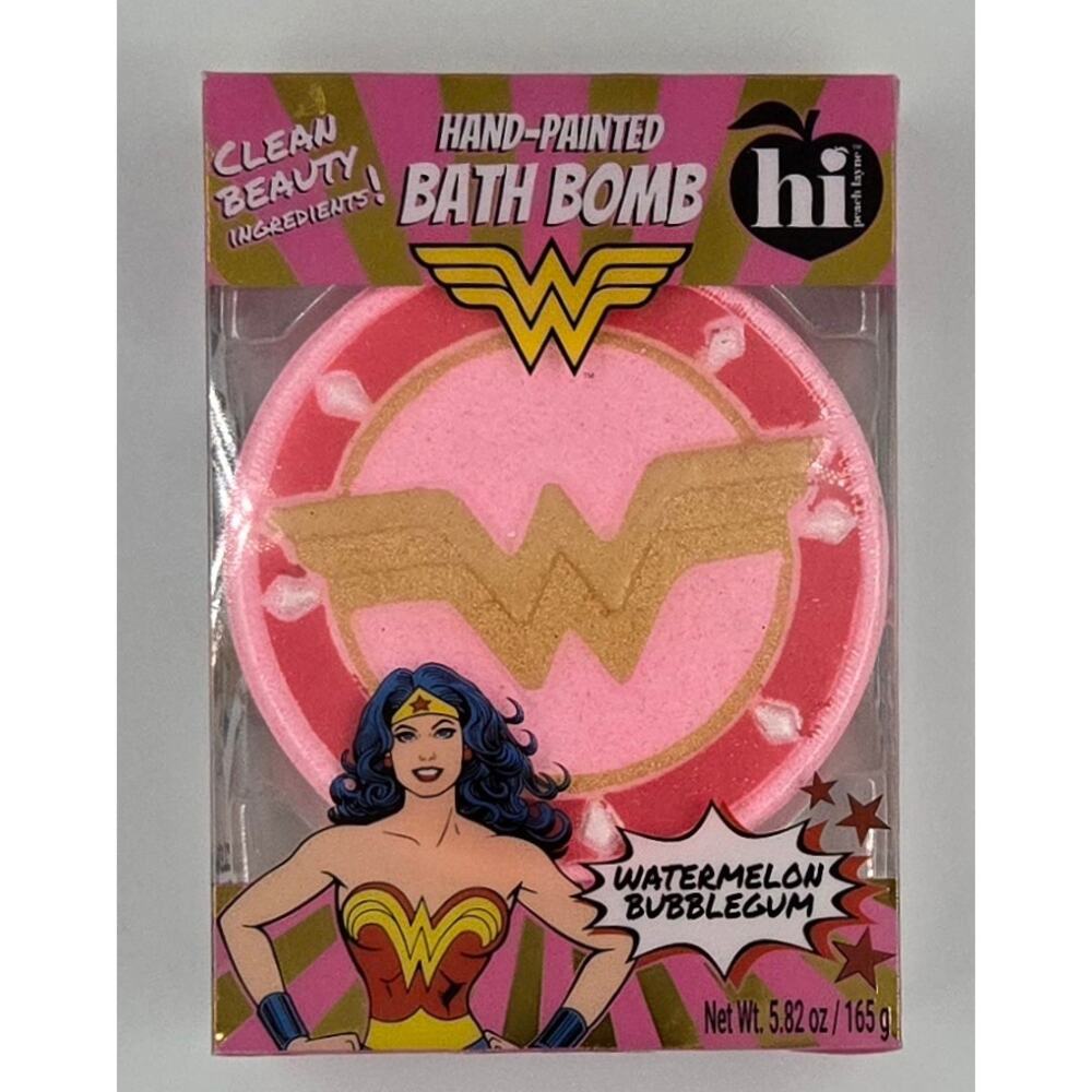 Wonder Woman 5.82 oz Watermelon Bubblegum Scented Bath Bomb